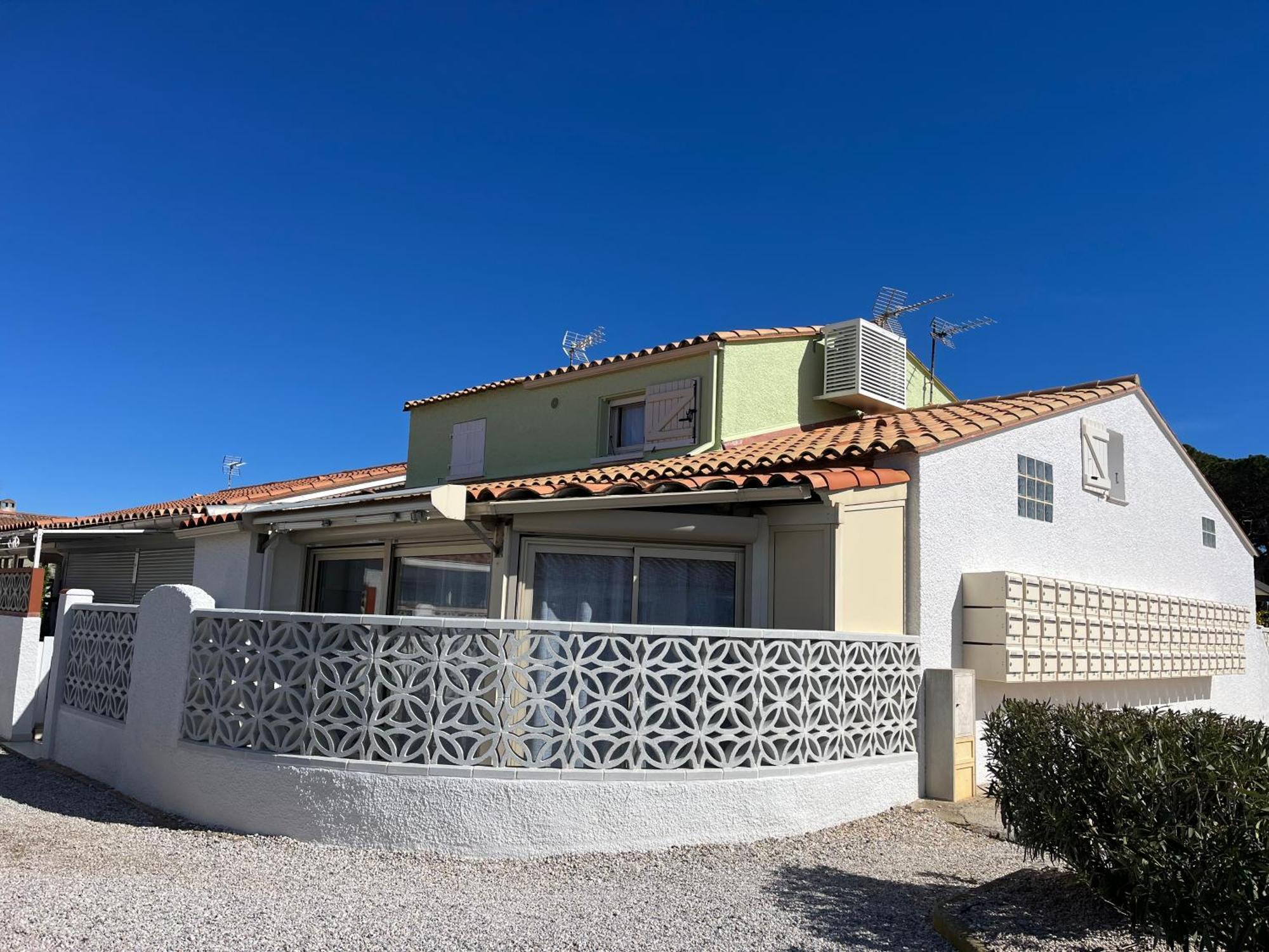 Location De Villa Numero 3 Renovee En Residence Le Barcarès Buitenkant foto